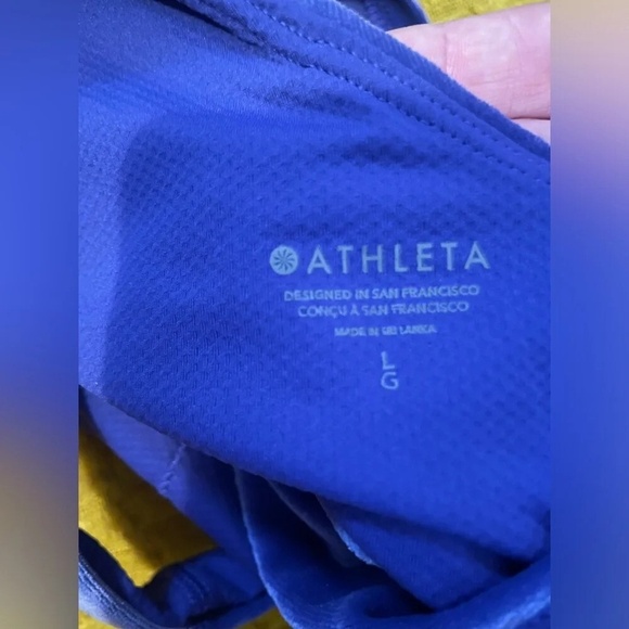 Athleta Plush Velvet Open Back Crop Workout Tank Top size L - Noble Blue - Picture 8 of 10